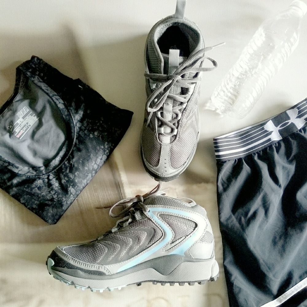 COLUMBIA Hiking Shoes